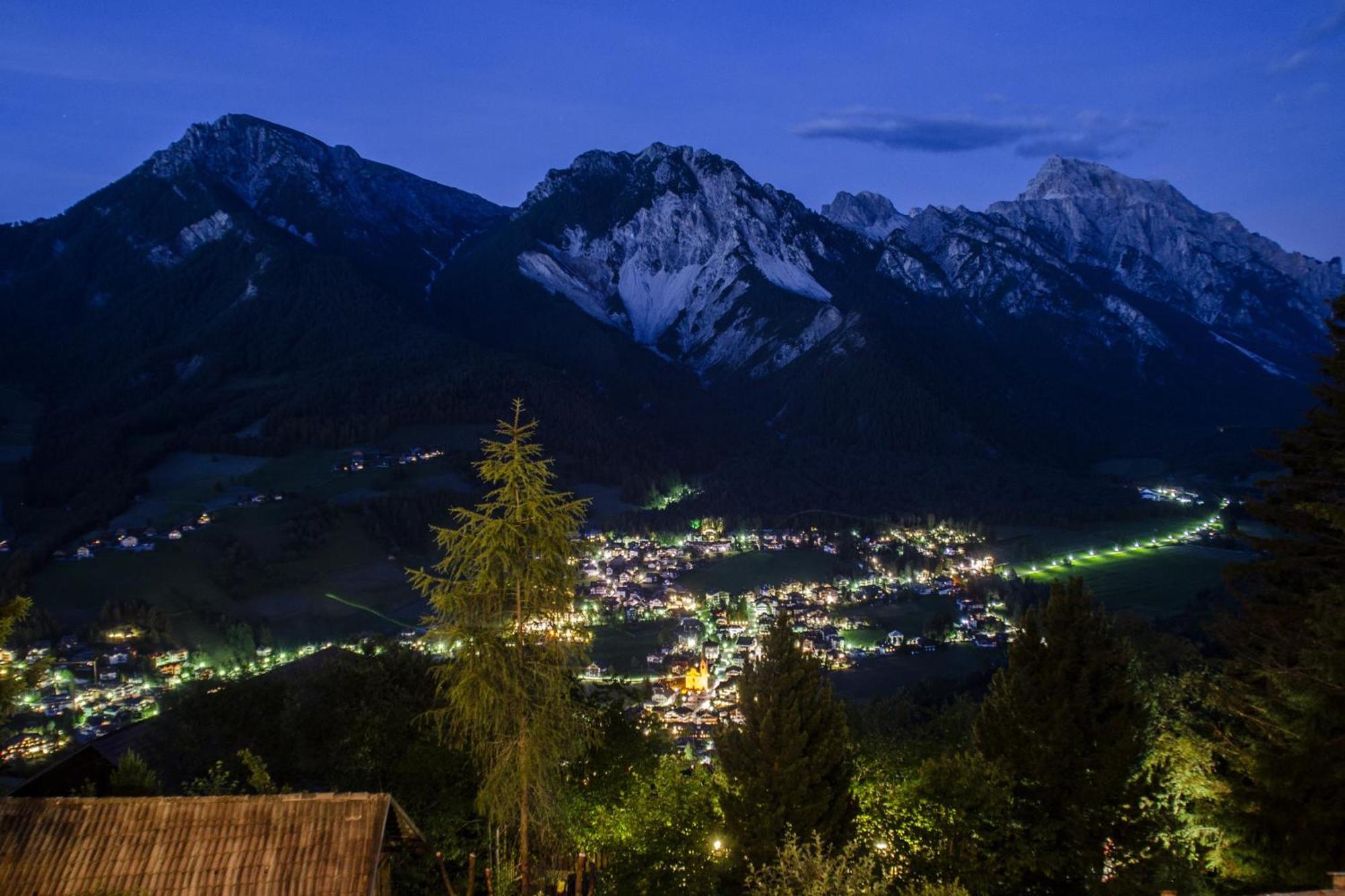 Rifugio La Hotel St. Vigil