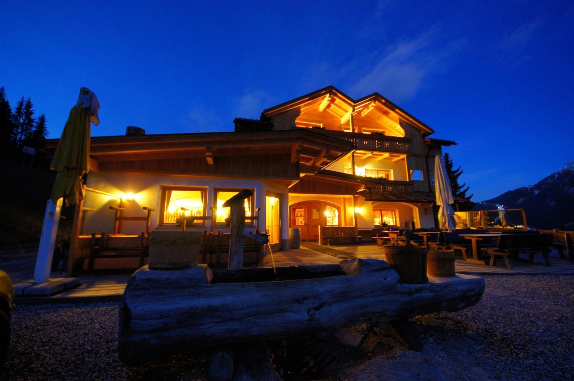 Rifugio La Hotel San Vigilio Di Marebbe
